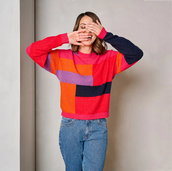 outfit with a multi color pullover